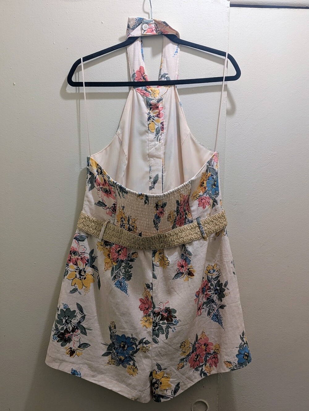 House of Harlow 1960 Ivory Floral Linen Blend Halter Romper Shorts- 12 - Picture 4 of 16